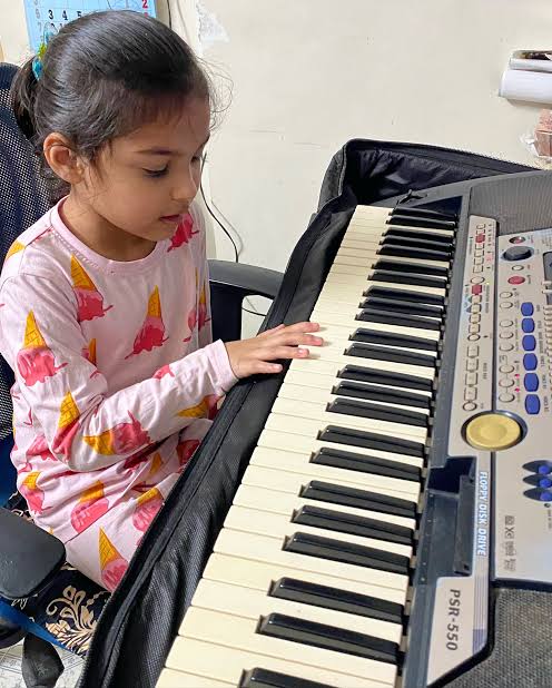Tuition in organ music for kids